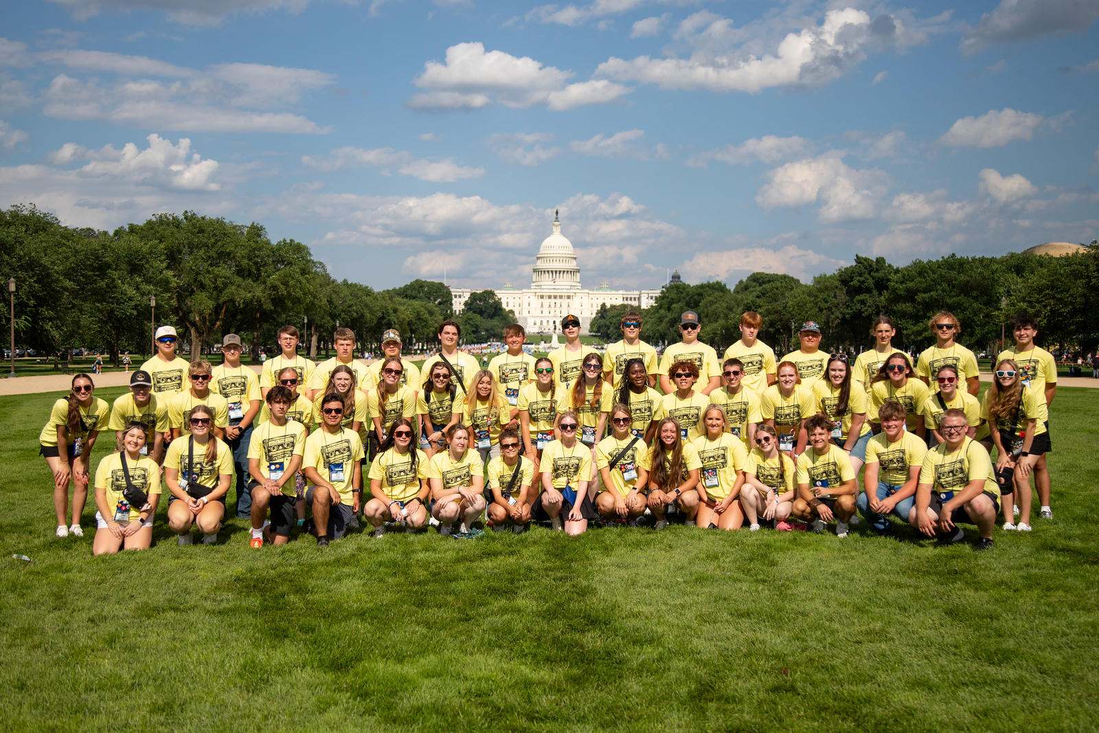 youth tour group photo